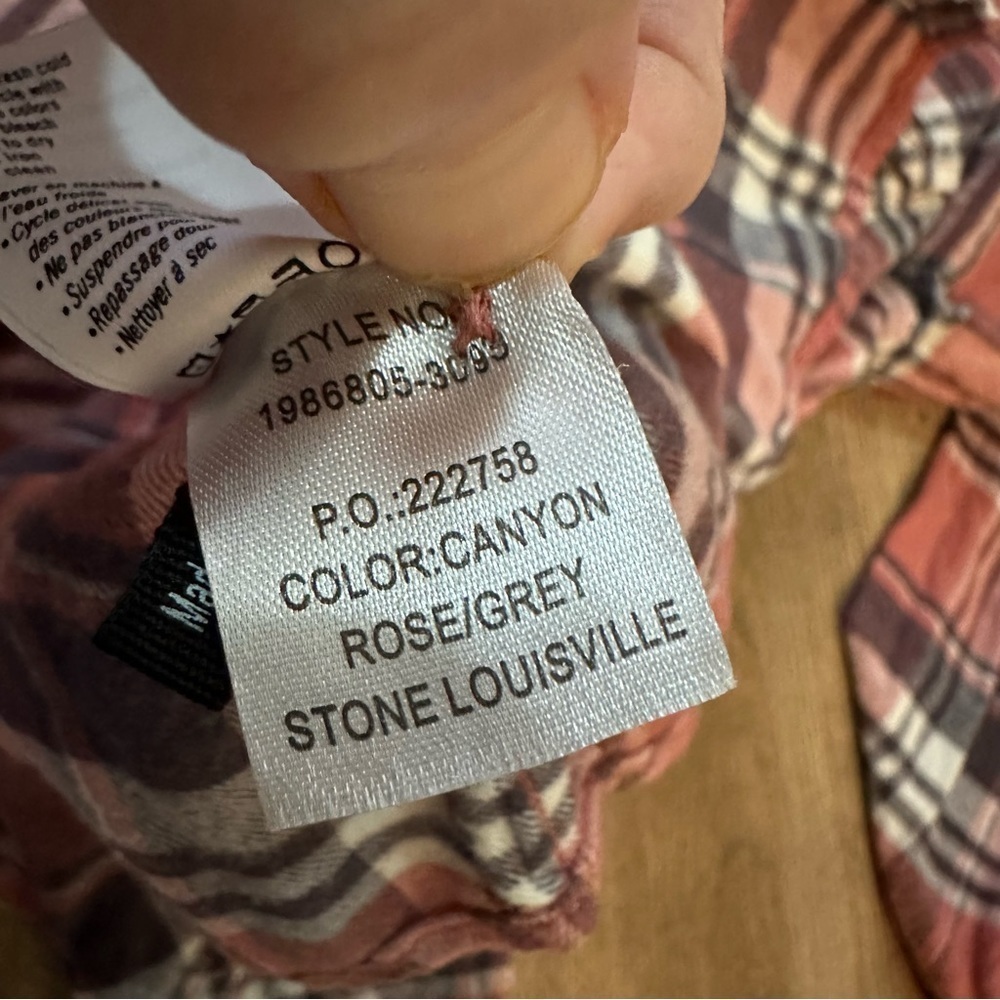 PAIGE Plaid Canyon Rose & Graystone Button Down Shirt Small Style 1986805-3093 - Picture 11 of 11